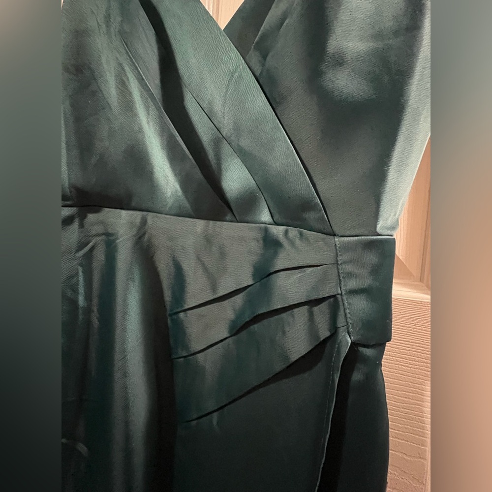 Lulu's Teal Green Wrap Midi Dress size S. Elegant Cocktail Prom Wedding Dress. - Picture 3 of 16